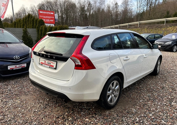 Volvo V60 cena 37900 przebieg: 237000, rok produkcji 2013 z Mrągowo małe 596